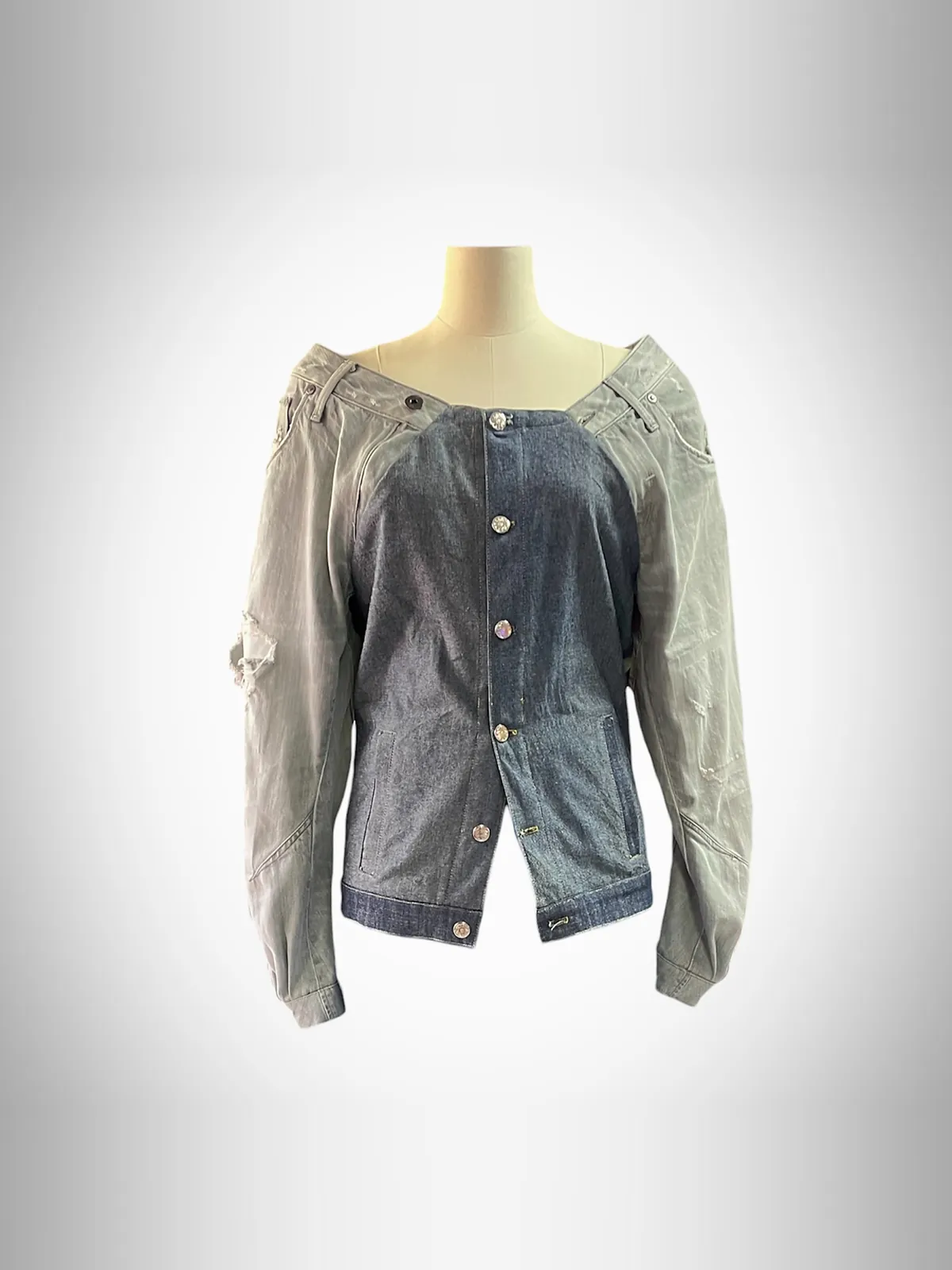 Chaqueta upcycling, Hecha con vaqueros reciclados