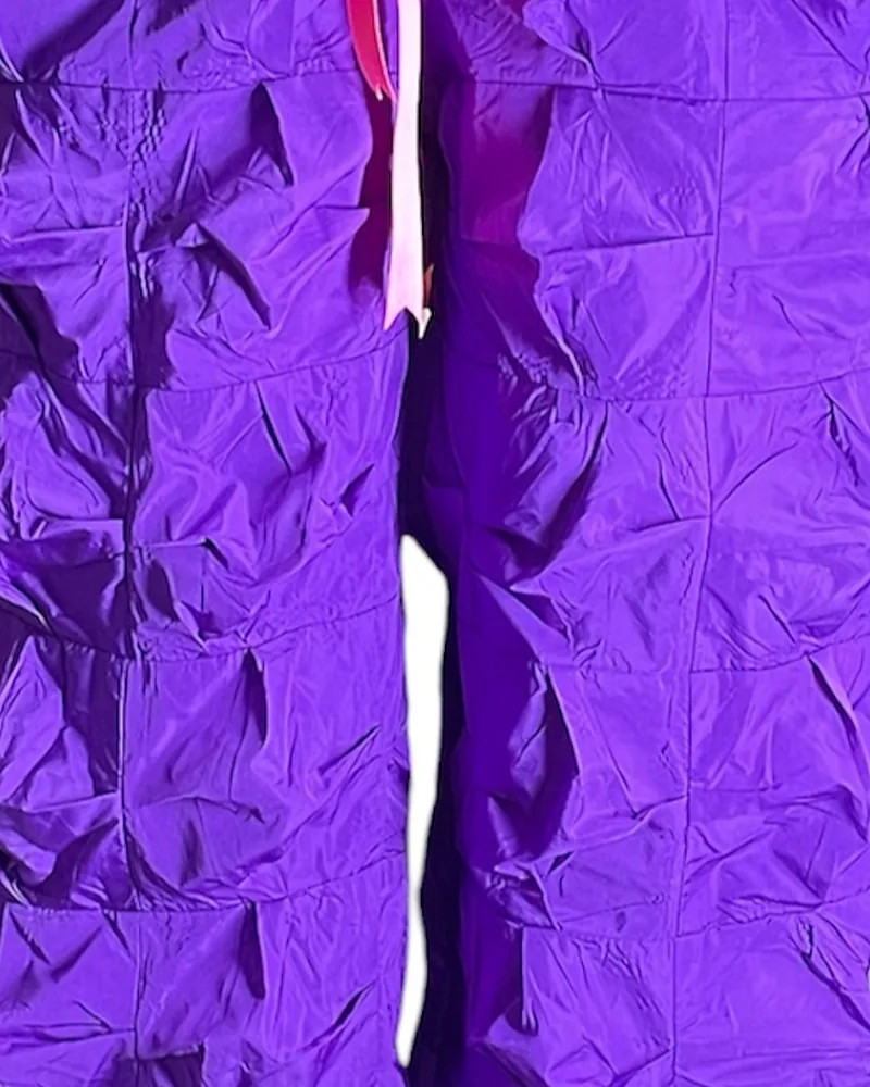 Detalle del tejido: Tafetán.
